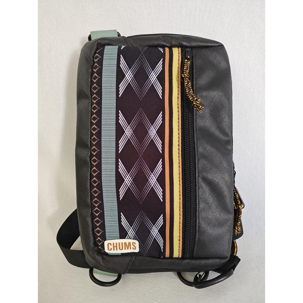 CHUMS Black Patterned Men's Belt Bag – Compact Crossbody Pack